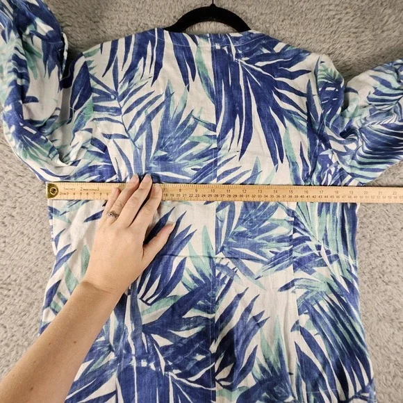 Chicos Cardigan Womens 1/M Hawaiian 100% Linen Tropical Floral Paradise Cardigan - Picture 11 of 13